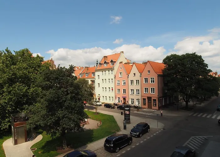 K2117 Sfinx Grand Tourist Apartmnets Гданьск