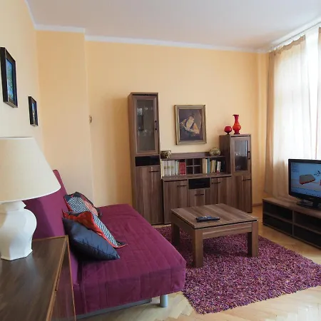 K2117 Sfinx Grand Tourist Apartmnets * Danzig